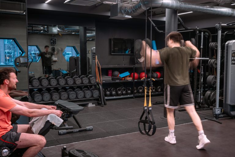 De Gym in de A'DAM Toren Amsterdam, gratis toegankelijk voor members van de coworking space A'DAM&Co.work